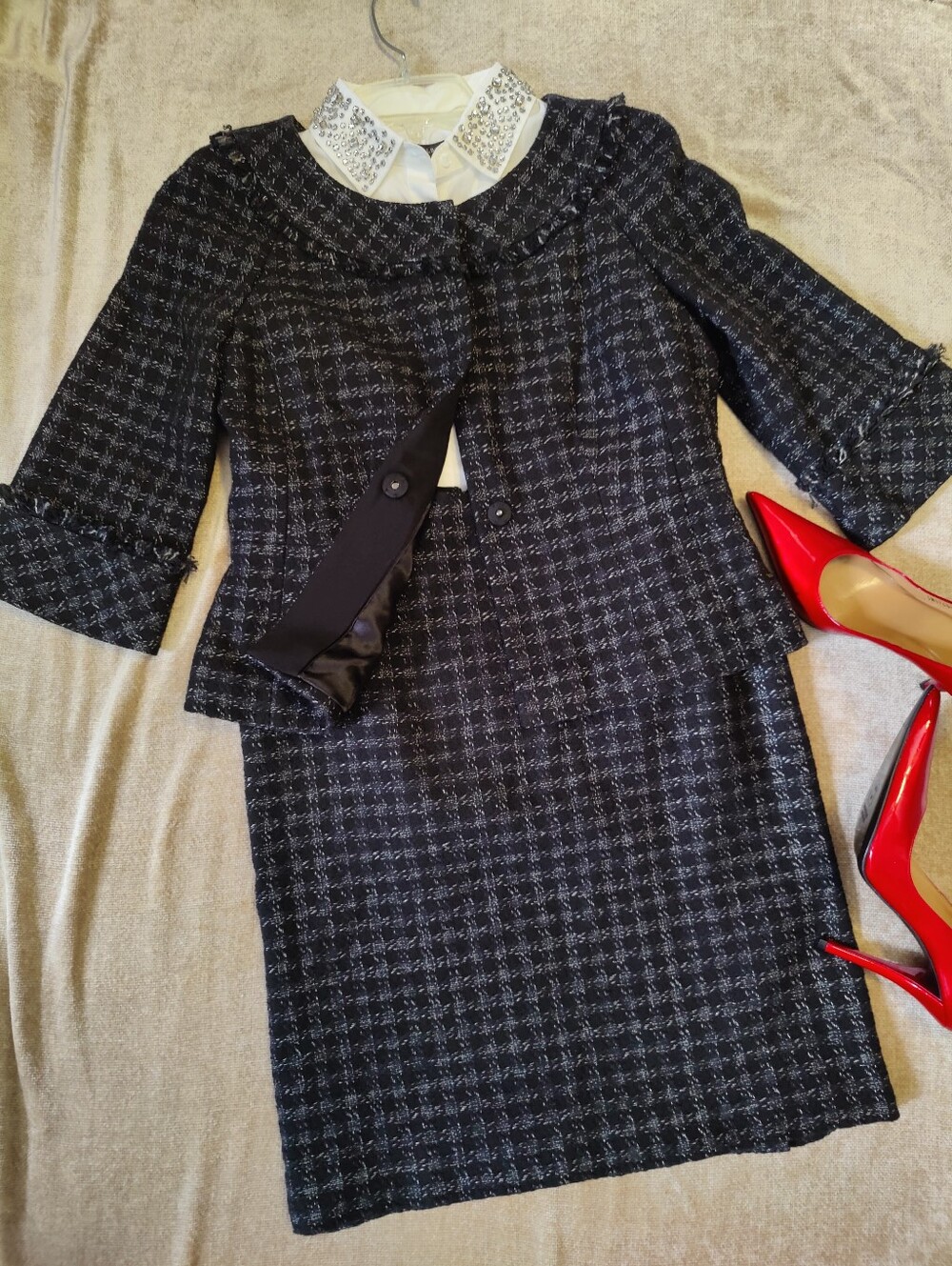 New Ann Taylor Italian Tweed Cropped Jacket And Skirt Set, Size 4